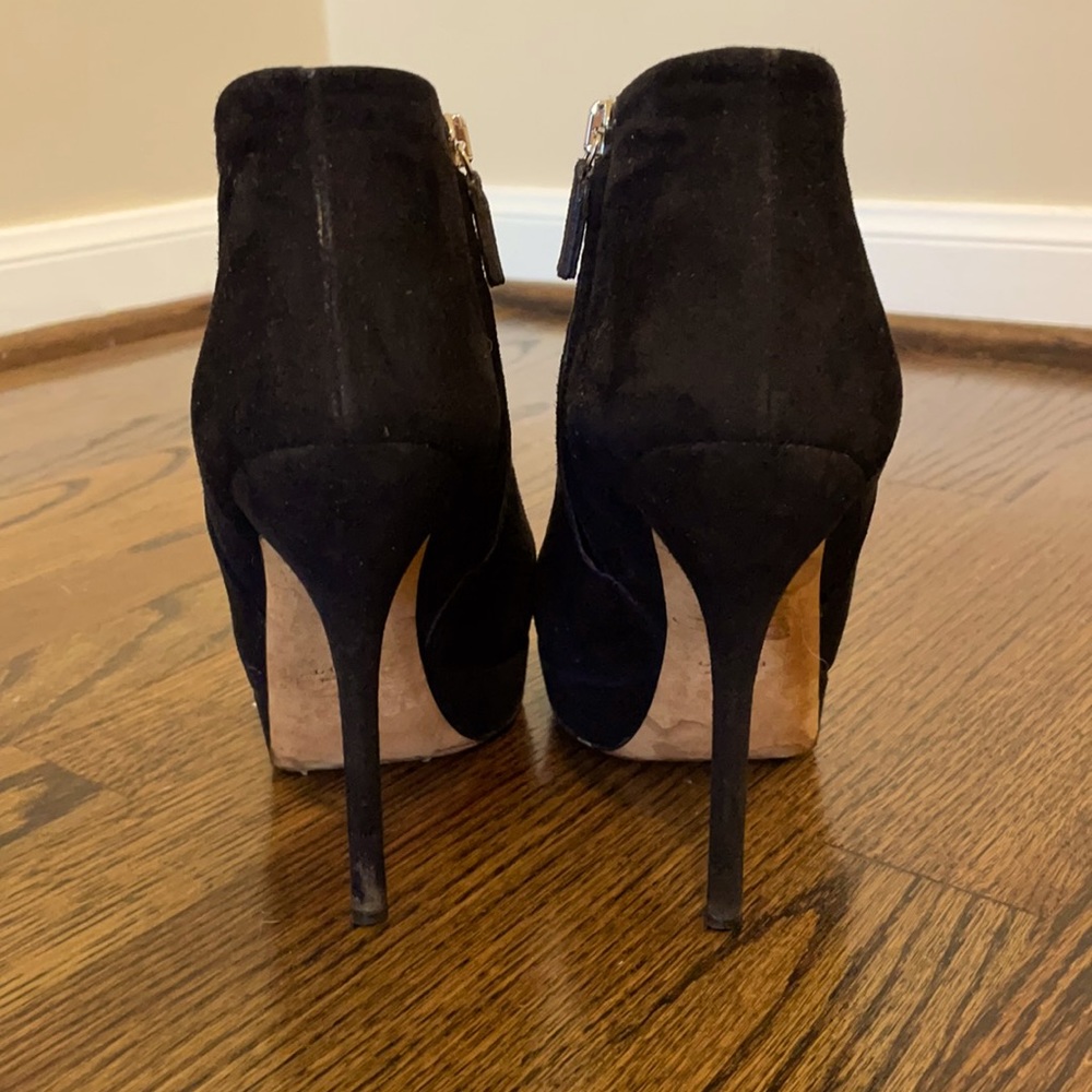 Gucci black suede high heel bootie
